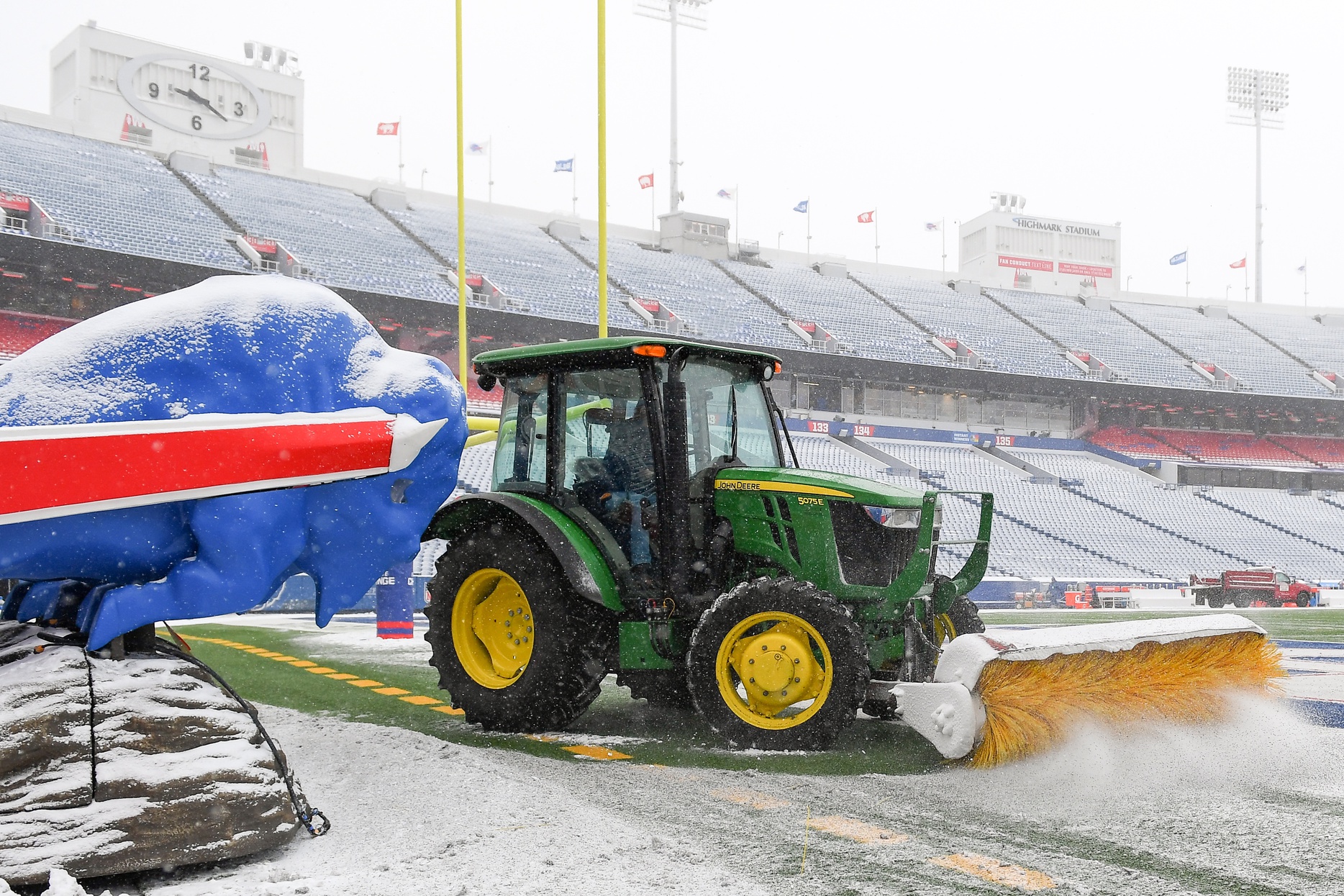 The Broncos Leave the Snow to Play in Sunny Los Angelas Against