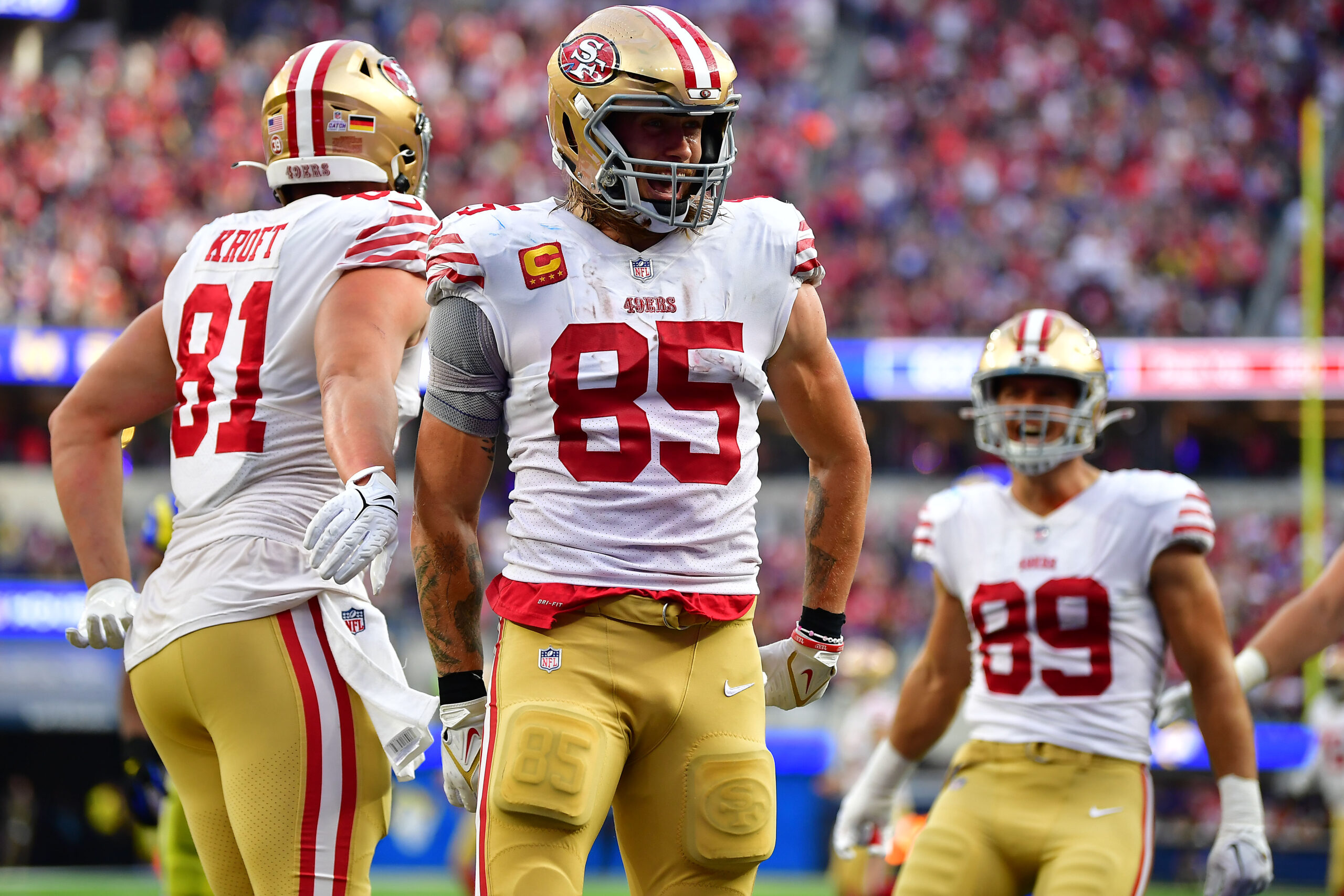 Sunday Night Football Prediction Week 10: 49ers Trending in Opposite  Directions