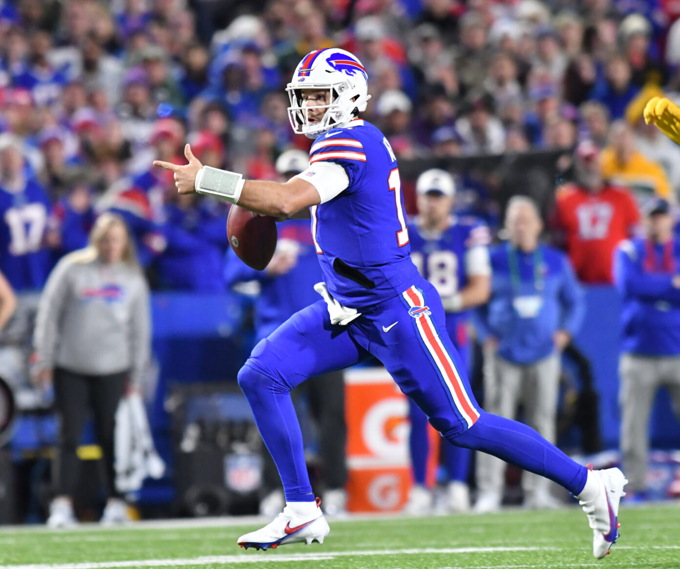 Jets Vs. Bills Player Props: Josh Allen, Devin Singletary, And Zach ...