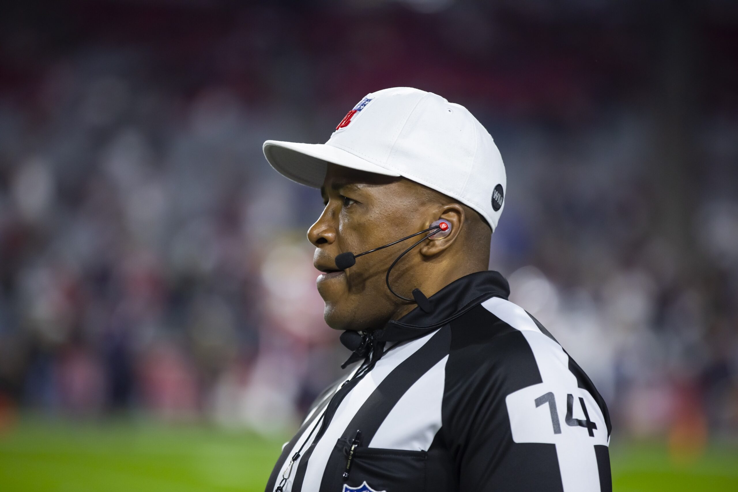 nfl ref hat