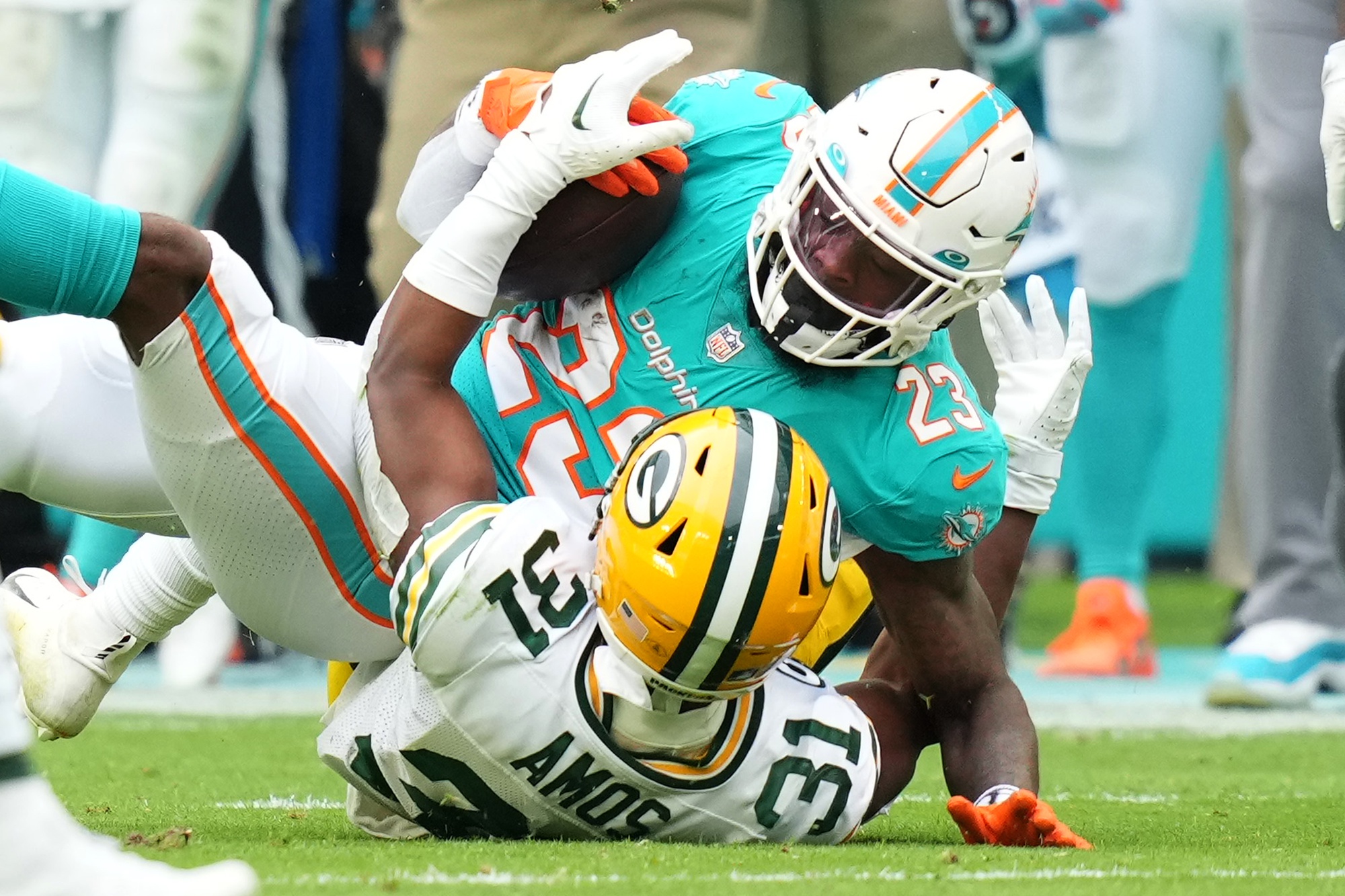 Jeff Wilson Jr. on IR: What move means for Dolphins RBs Raheem Mostert,  De'Von Achane in fantasy football - DraftKings Network