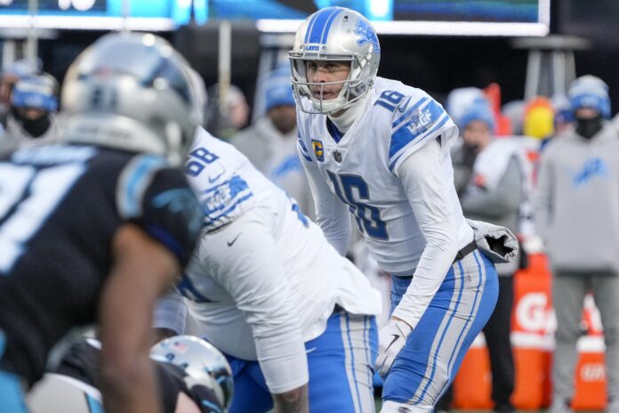 NFL Survivor Pool Picks Week 17: Desperate Times Call for the Desperate  Lions and Buccaneers