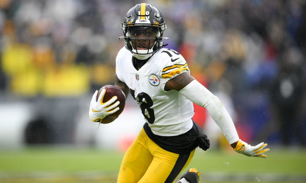 Steelers WR Diontae Johnson put on IR, out at least 4 games - ESPN