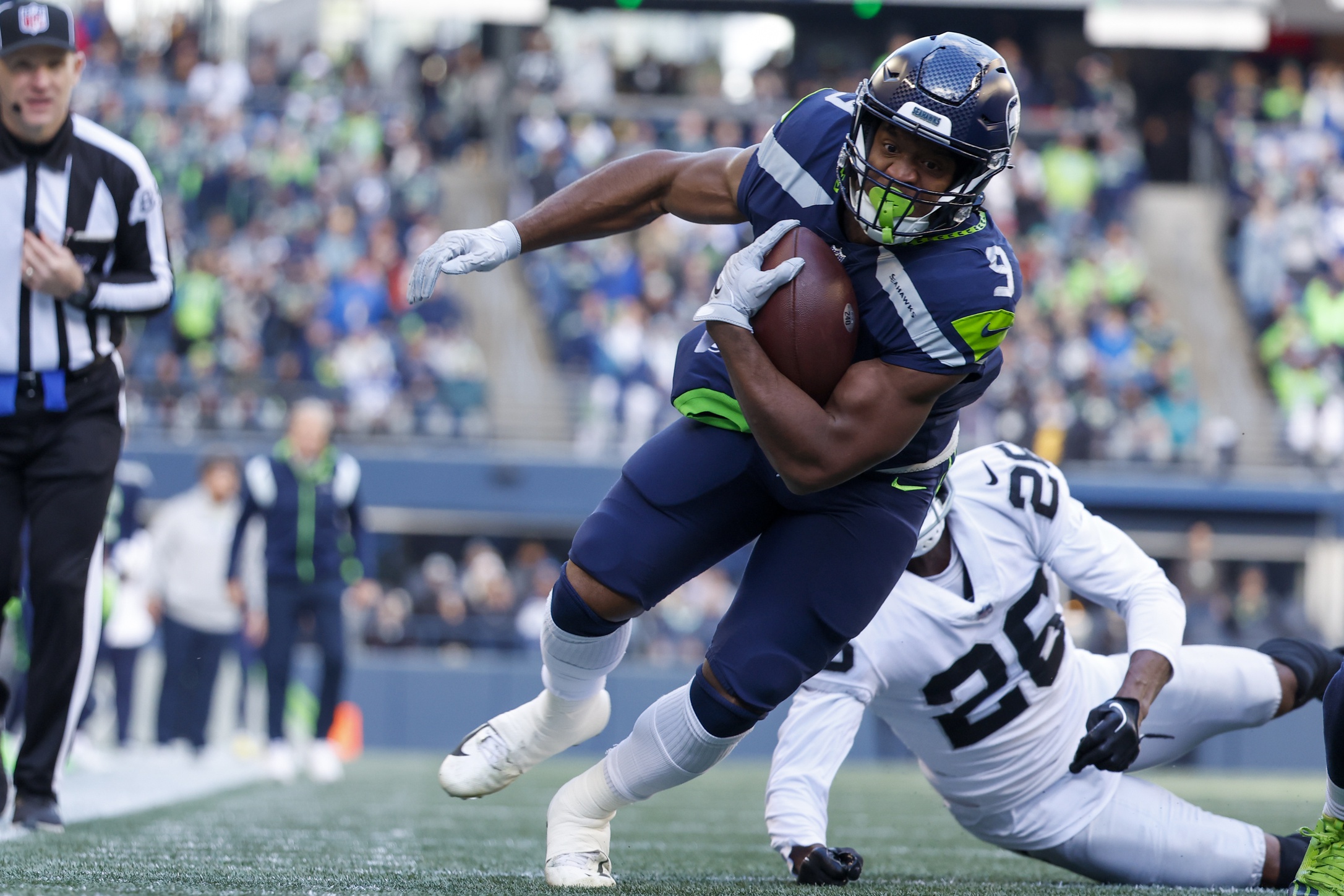 NFL DFS Picks for Thursday Night Football: Seahawks vs. 49ers Lineup  Includes Christian McCaffrey, Kenneth Walker III, and Danny Gray