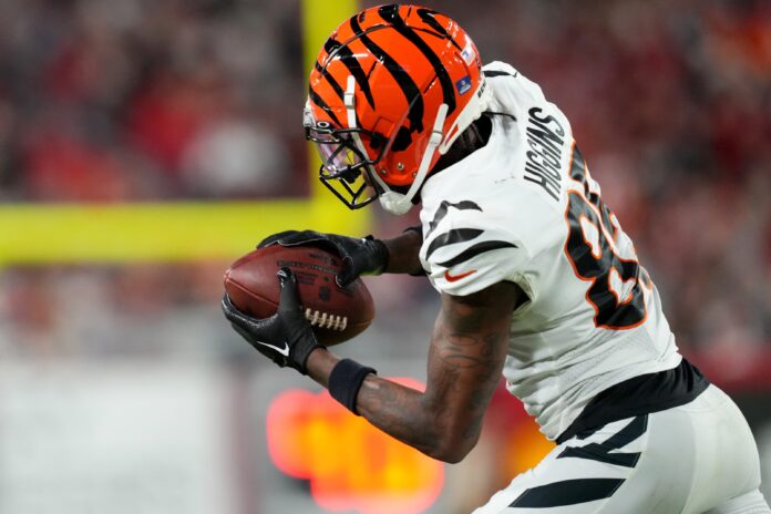 Tee Higgins injury update: Bengals WR back at practice on Thursday for Wild  Card game vs. Ravens - DraftKings Network