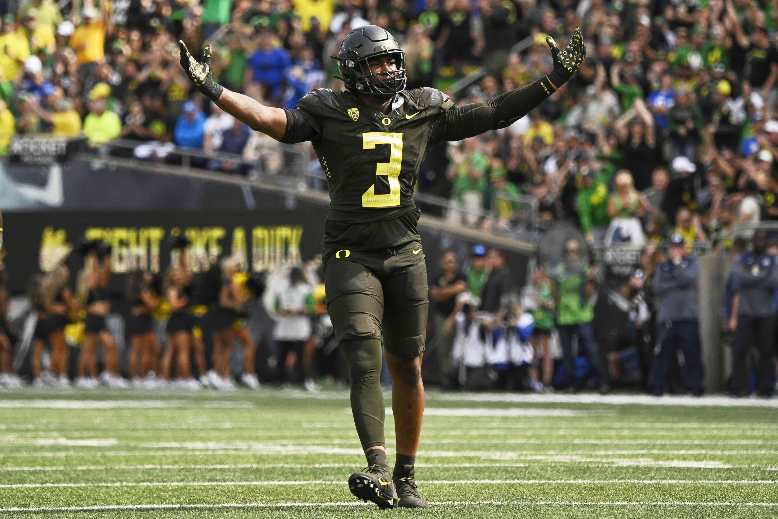 Oregon football's color schedule brings excitement to team and