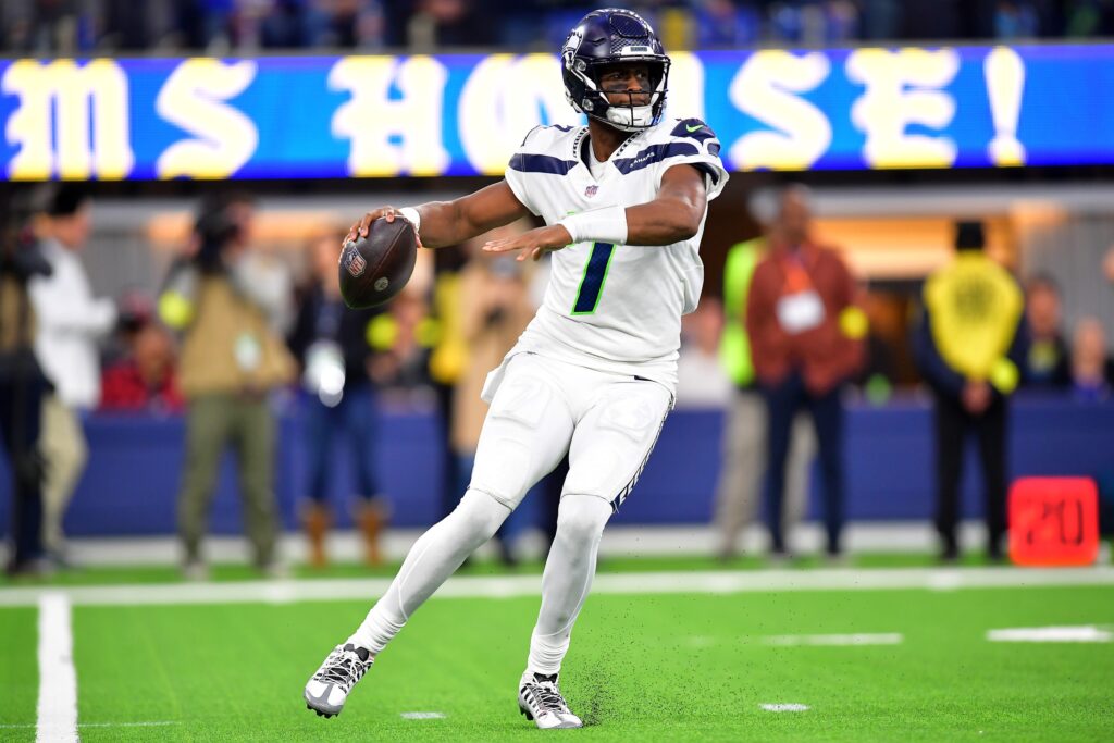 Broncos vs. Seahawks Betting Odds & Prediction: Noah Fant Setting