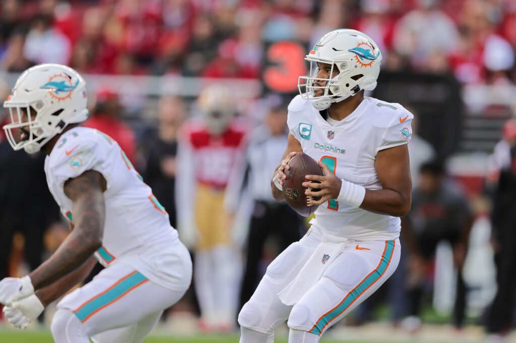 Dolphins vs. Chargers: NFL Predictions for Sunday Night Football on December  11, 2022