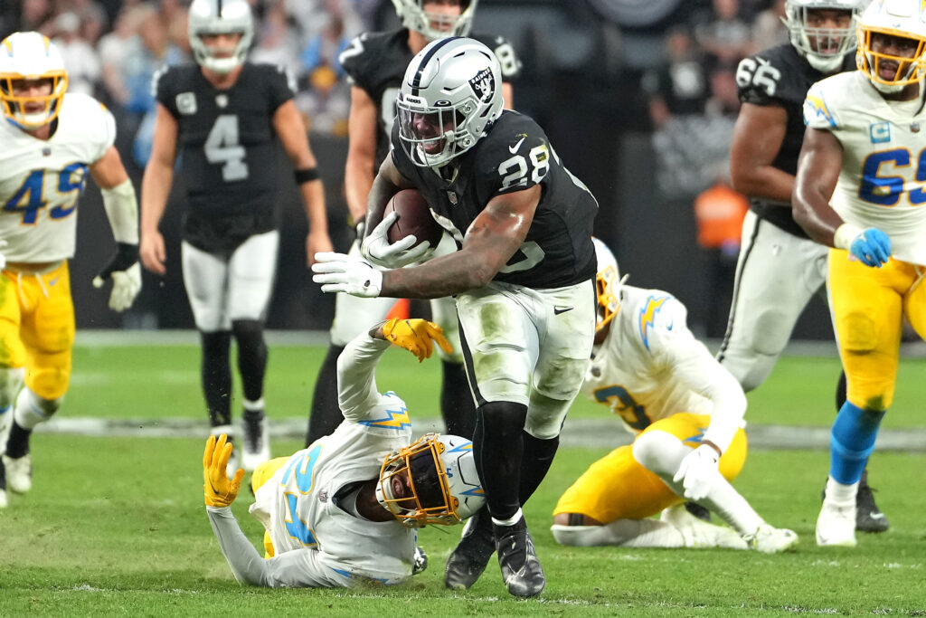 Raiders' Josh Jacobs will play against Rams on 'TNF'