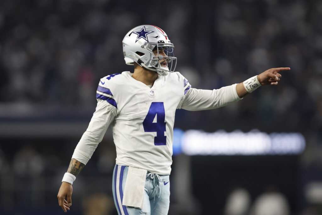 Dak Prescott Named 2022 Walter Payton Man of the Year