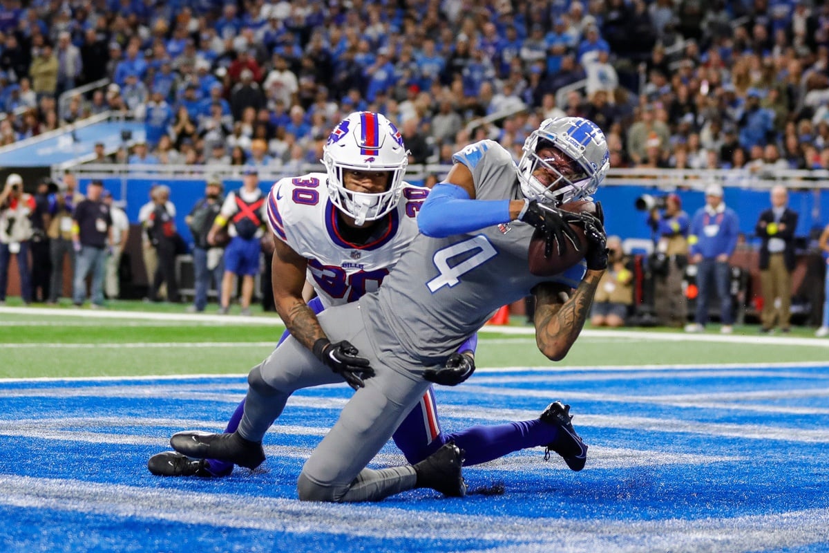 Jameson Williams' debut vs. Jaguars gets a catch