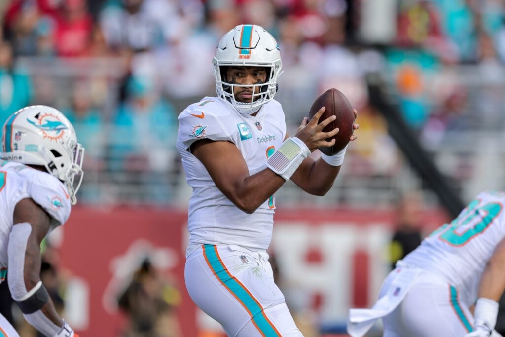 Tua Tagovailoa-Miami Dolphins-No. 13-Just a Minute - Sports