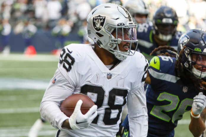 NFL Week 13 injuries: Josh Jacobs good to go for Raiders, Joe Mixon  unlikely to play vs. Chiefs, per reports 