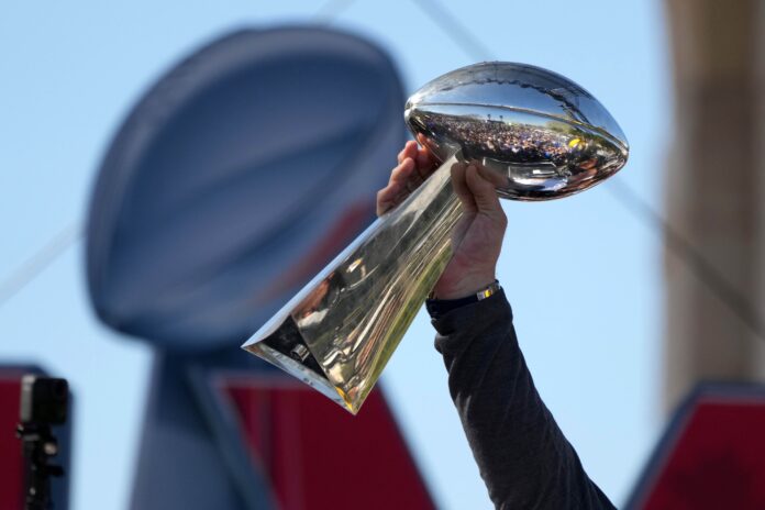 NFL Super Bowl Schedule: Philadelphia Eagles, Kansas City Chiefs Will Vie for a Lombardi Trophy