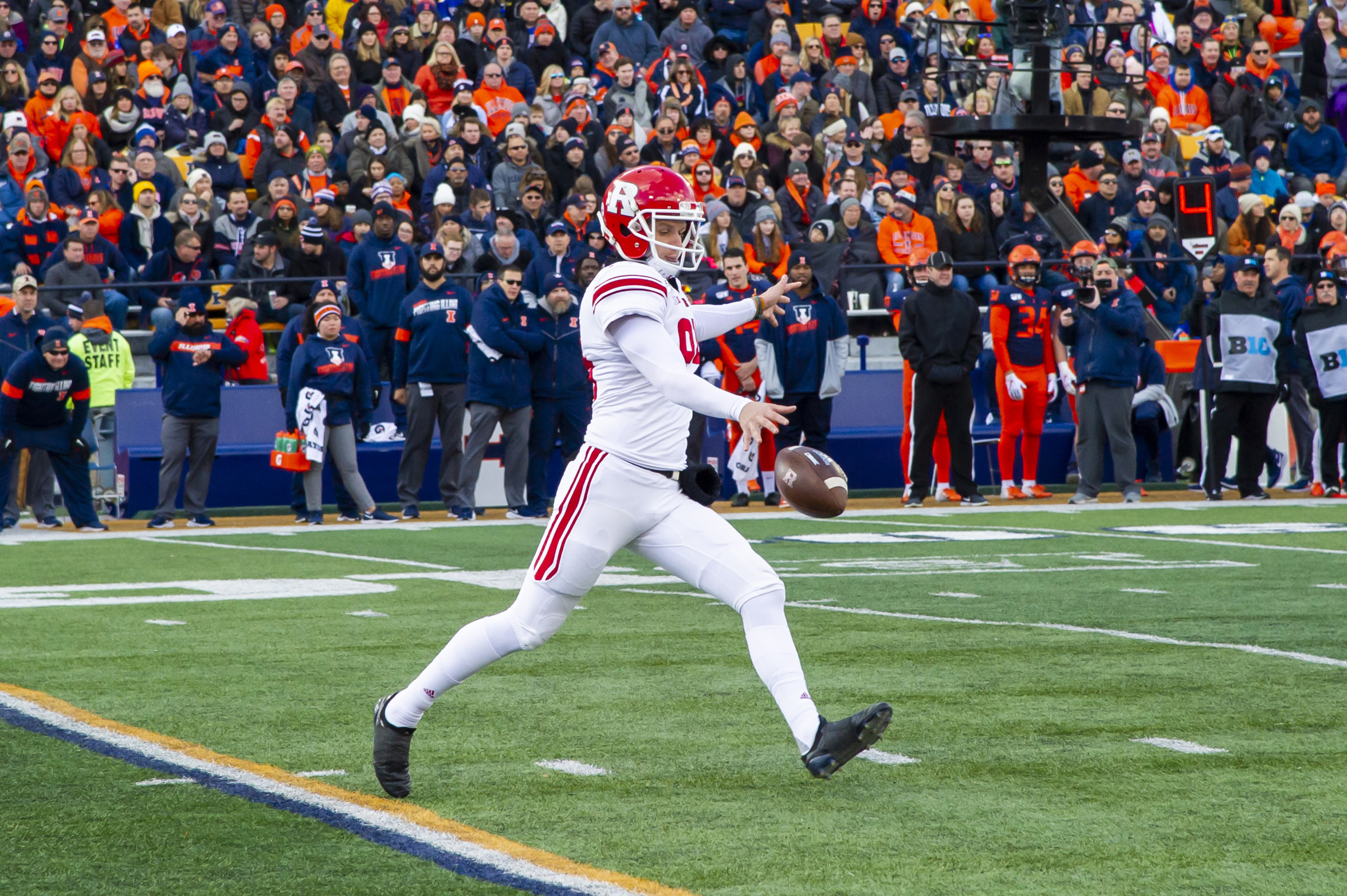 Watch the Cowboys' UDFA kicker make record-breaking field goal