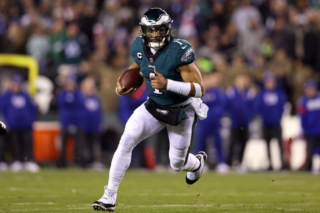 Jalen Hurts 'full go' for Eagles for divisional playoffs vs Giants