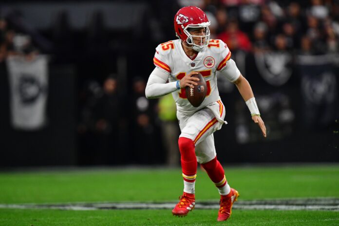 Chiefs' Patrick Mahomes suffered high ankle sprain against Jaguars