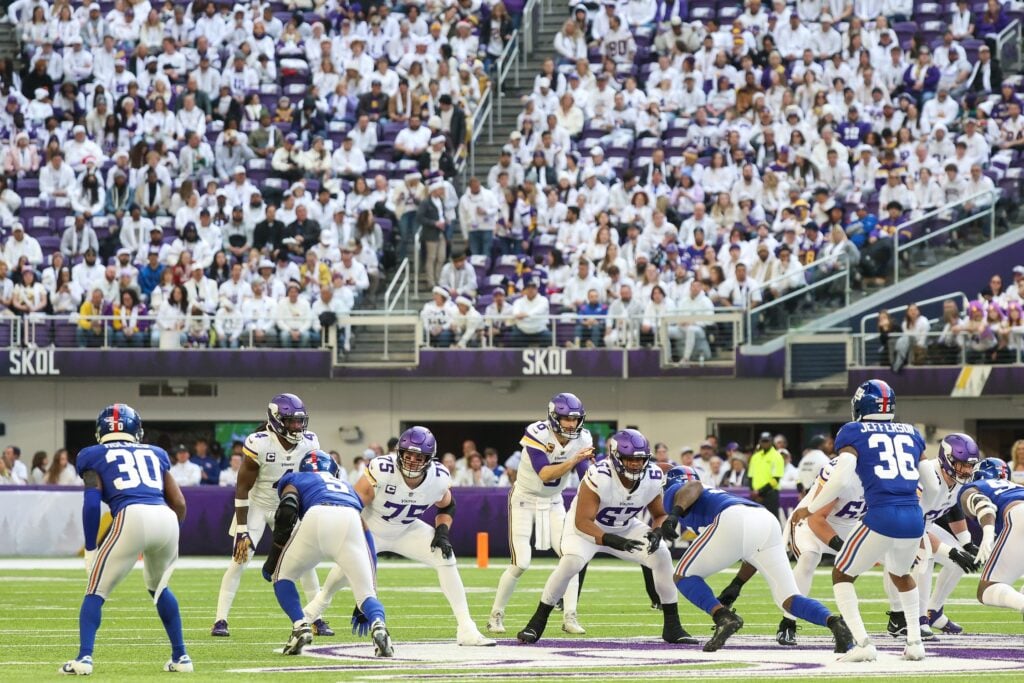 How to watch today's Minnesota Vikings vs. Seattle Seahawks NFL game - CBS  News