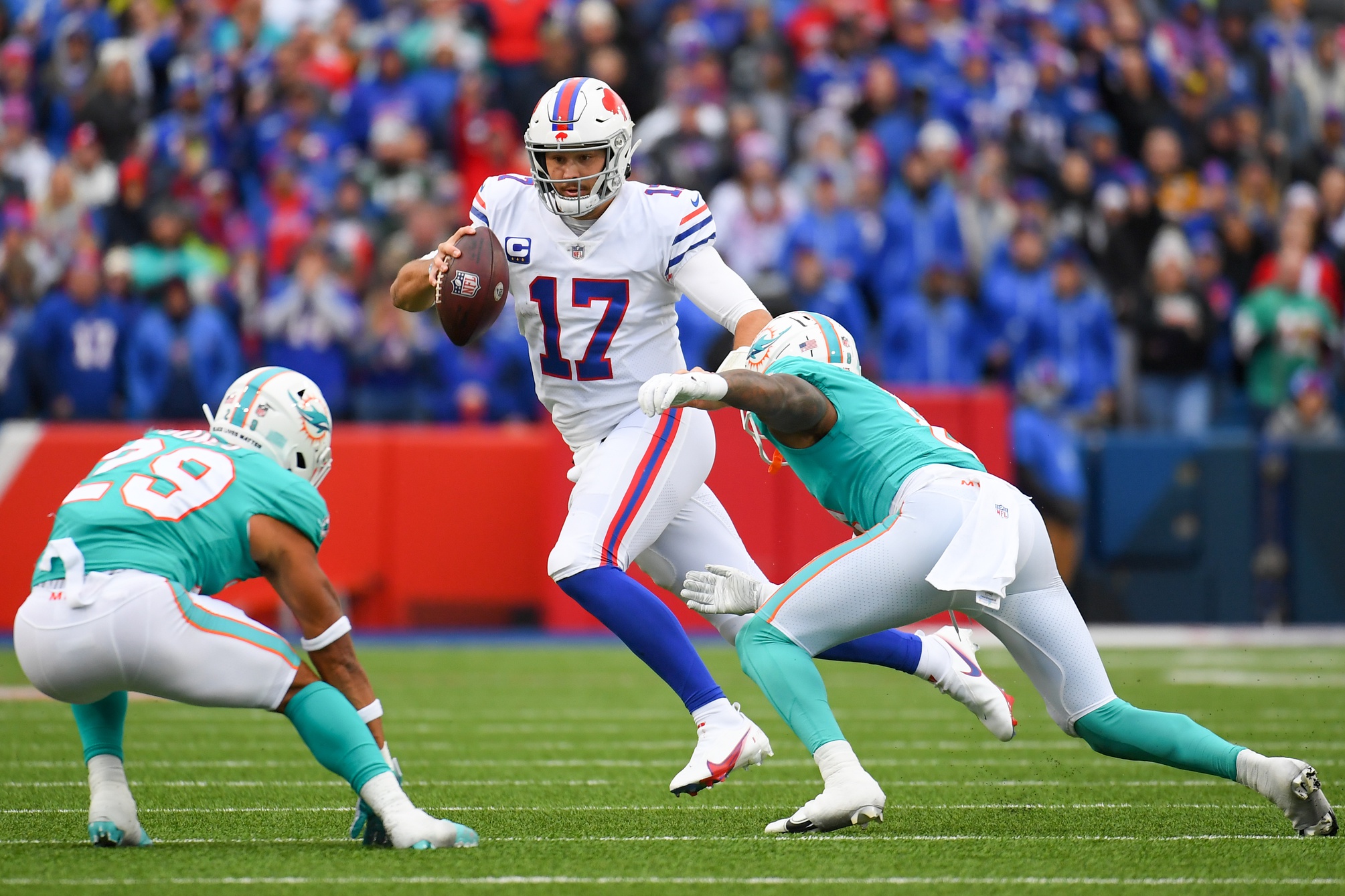 Dolphins add offensive lineman, running back to game-day roster ahead of  playoff game vs. Bills – The Denver Post