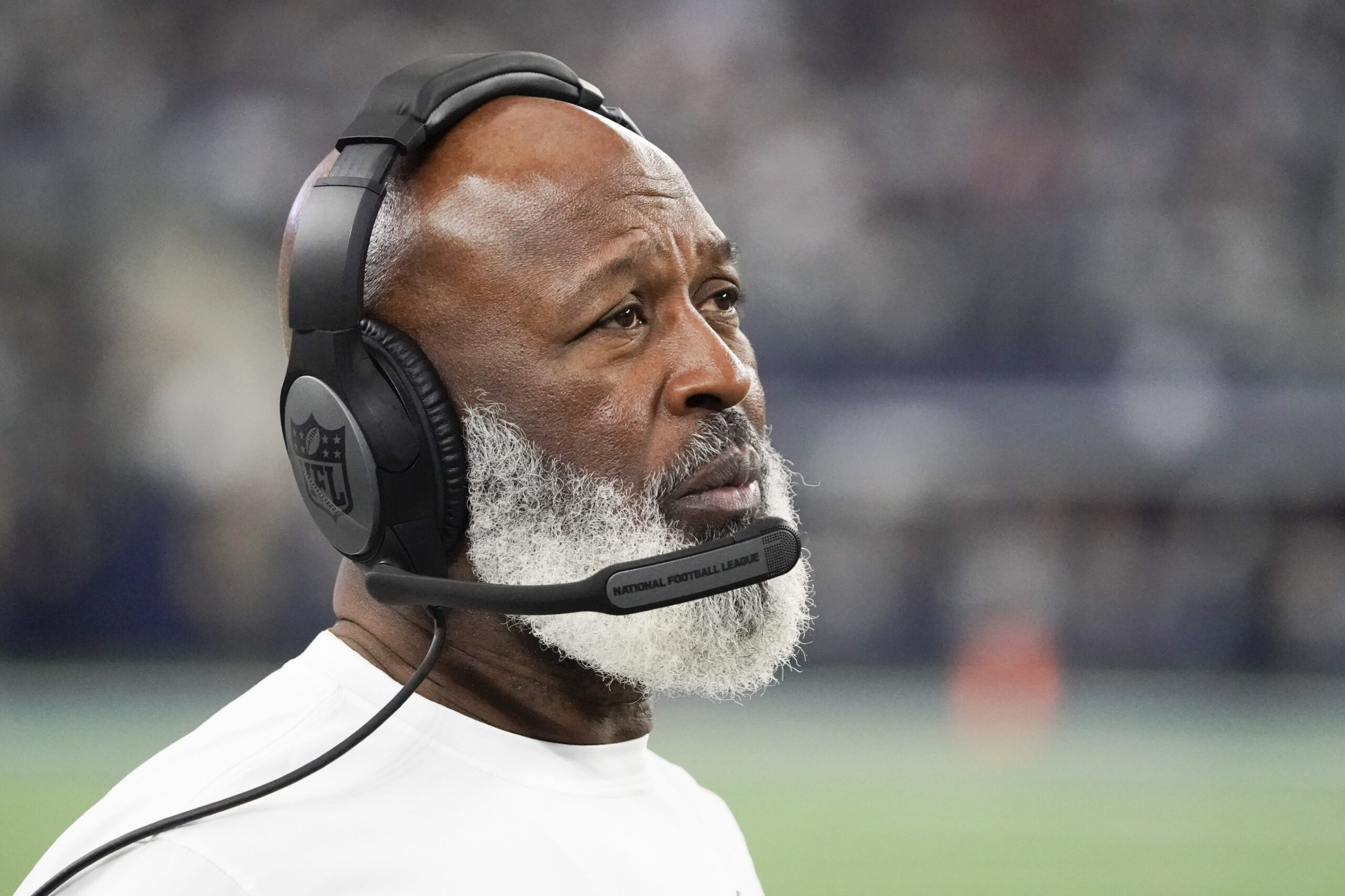 Houston Texans should follow the Raiders lead on Lovie Smith : r/nfl