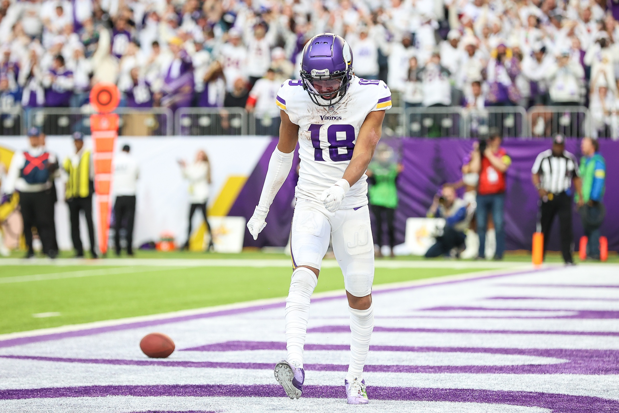 Previewing Vikings 2022 Regular-Season Finale vs. Bears