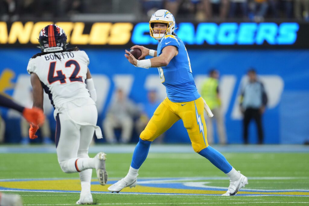 Chargers vs. Broncos: NFL Week 18 Odds, Picks & Prediction (2023)