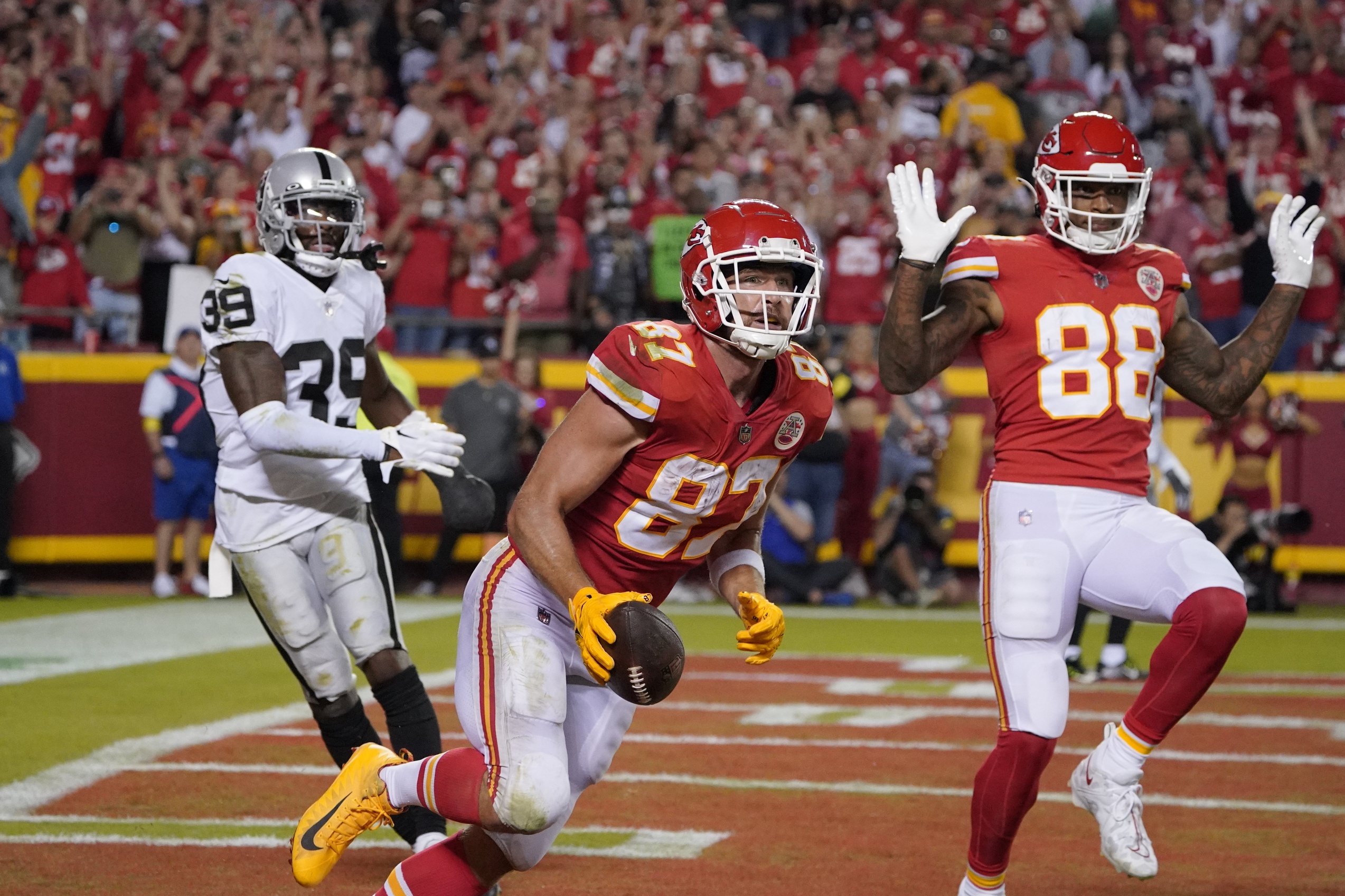 Steelers vs Chiefs Prop Bets, Same-Game Parlay for NFL Playoffs