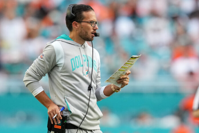 Game Recap: Dolphins Break Franchise Scoring Record, Dominate