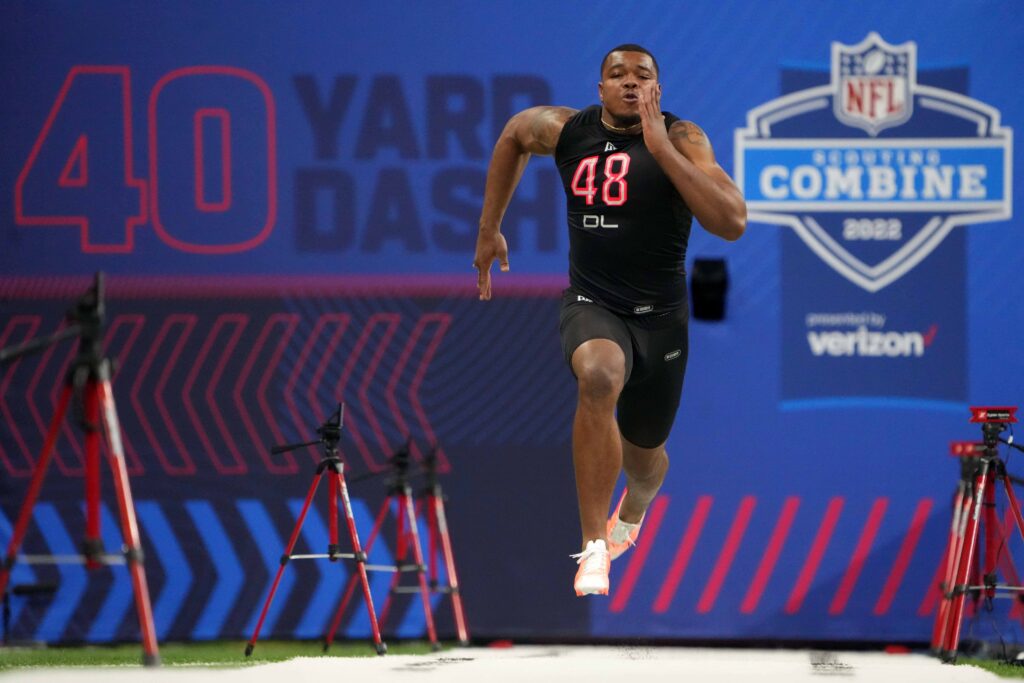 Combine RB Workout Results: Jonathan Taylor leads the way with 4.39 40 -  Acme Packing Company