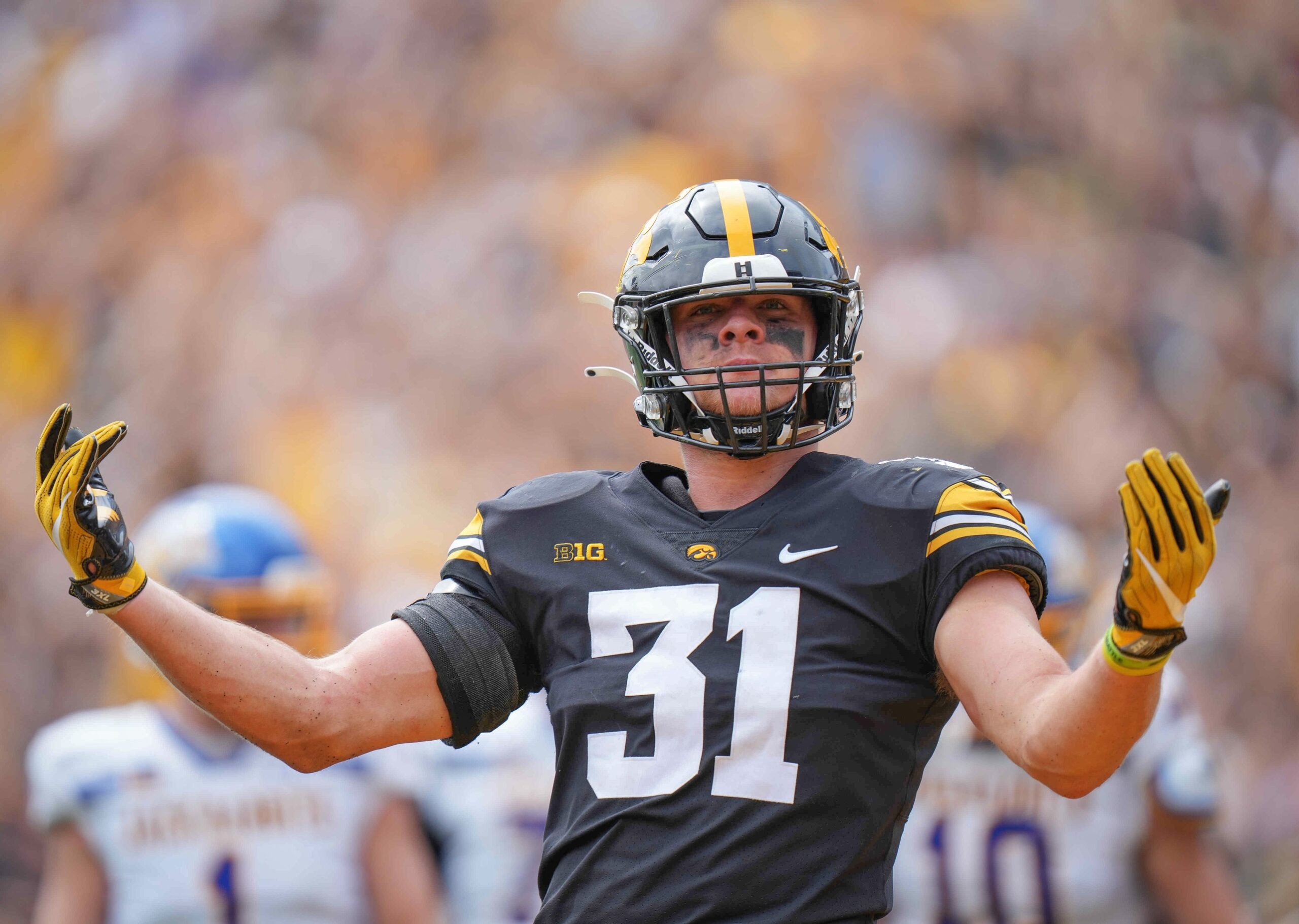 Iowa Football: Jack Campbell delivers big time at the NFL Combine