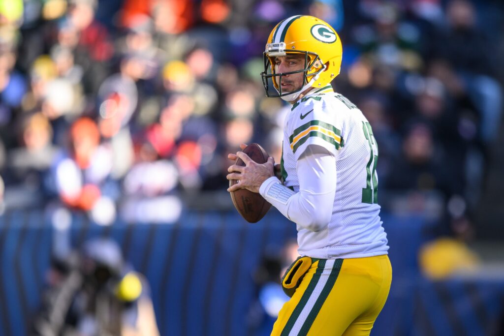 Davante Adams 'lobbying hard' for Las Vegas Raiders to acquire Aaron Rodgers