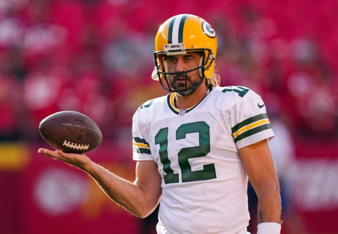 Aaron Rodgers trade details between Packers, Jets 'essentially