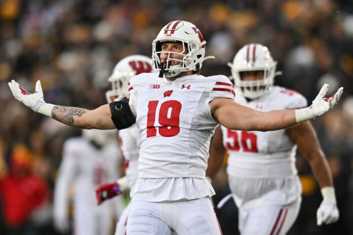 Nick Herbig reacts after a sack against the Iowa Hawkeyes.