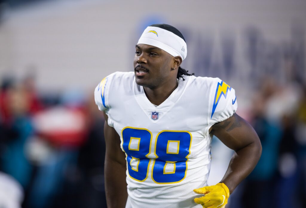 Los Angeles Chargers tight end Tre' McKitty (88) before an NFL