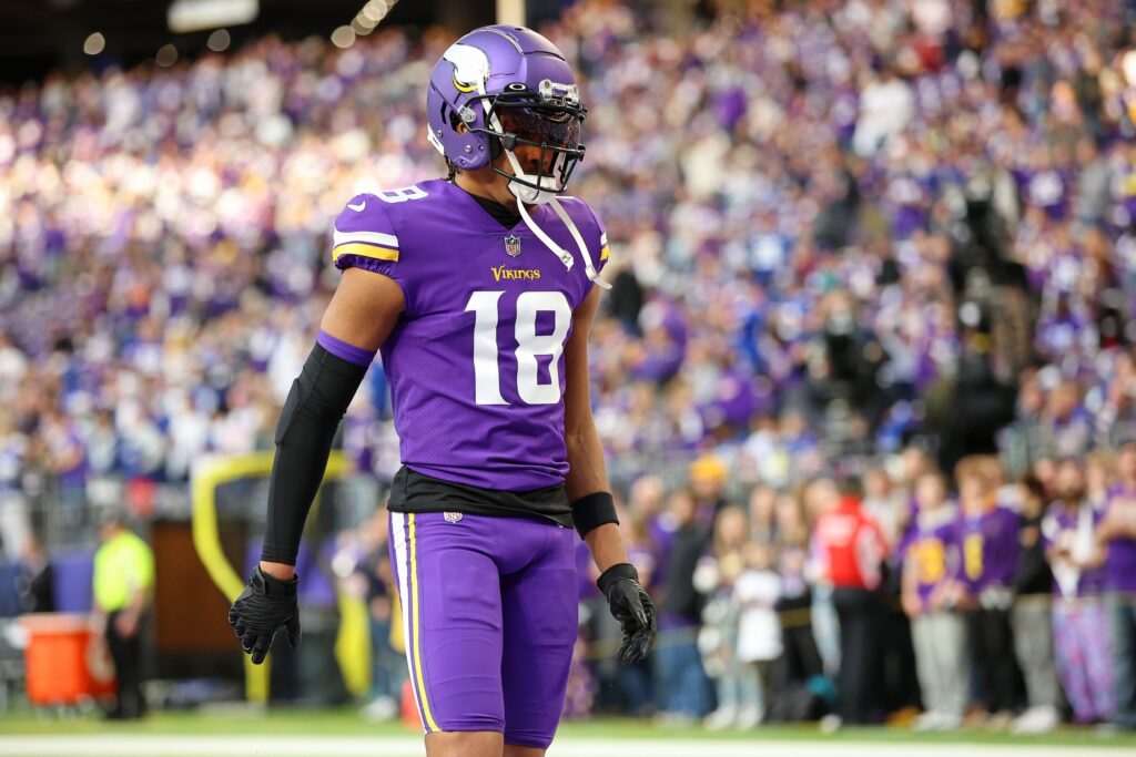 Justin Jefferson vs. Ja'Marr Chase fantasy football draft advice: How to  rank Vikings WR vs. Bengals WR - DraftKings Network