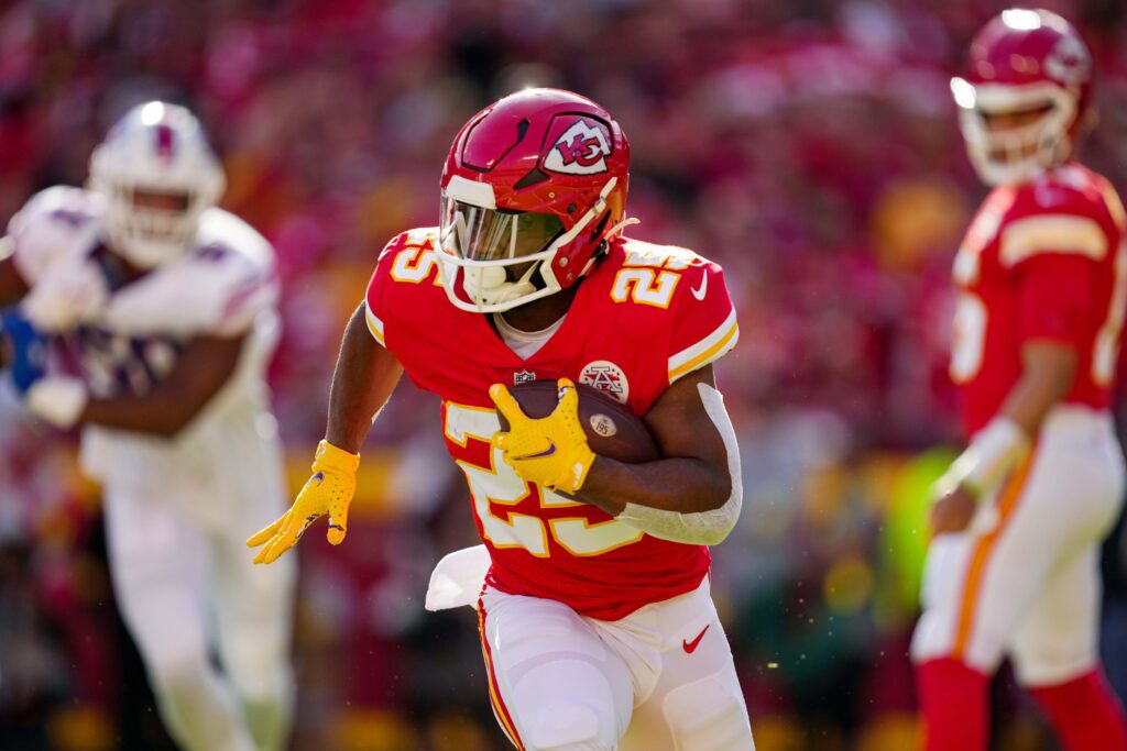 Chiefs vs. Texans final score: Kansas City rolls as rookie Clyde  Edwards-Helaire enjoys breakout debut 