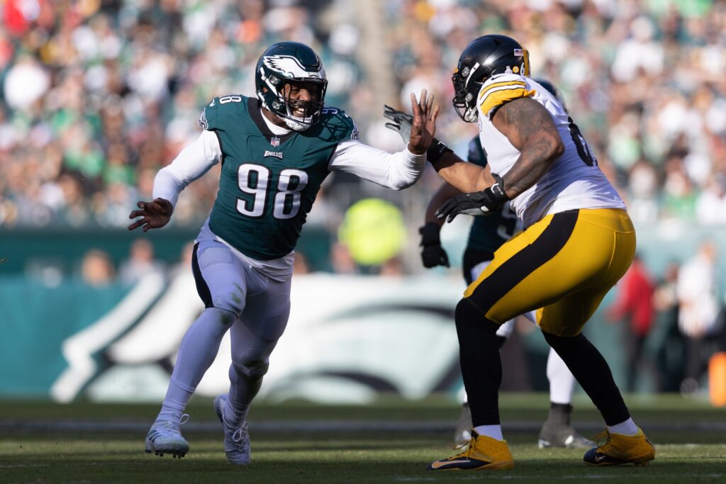 Robert Quinn Traded To Eagles: Where Their Super Bowl Odds Sit Now