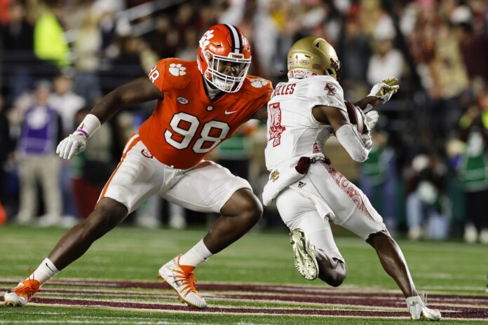 Joseph Ngata (WR, Clemson), NFL Draft 2023 –