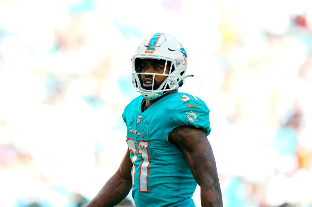 Miami Dolphins RB Raheem Mostert beats odds. You can't imagine what it took.