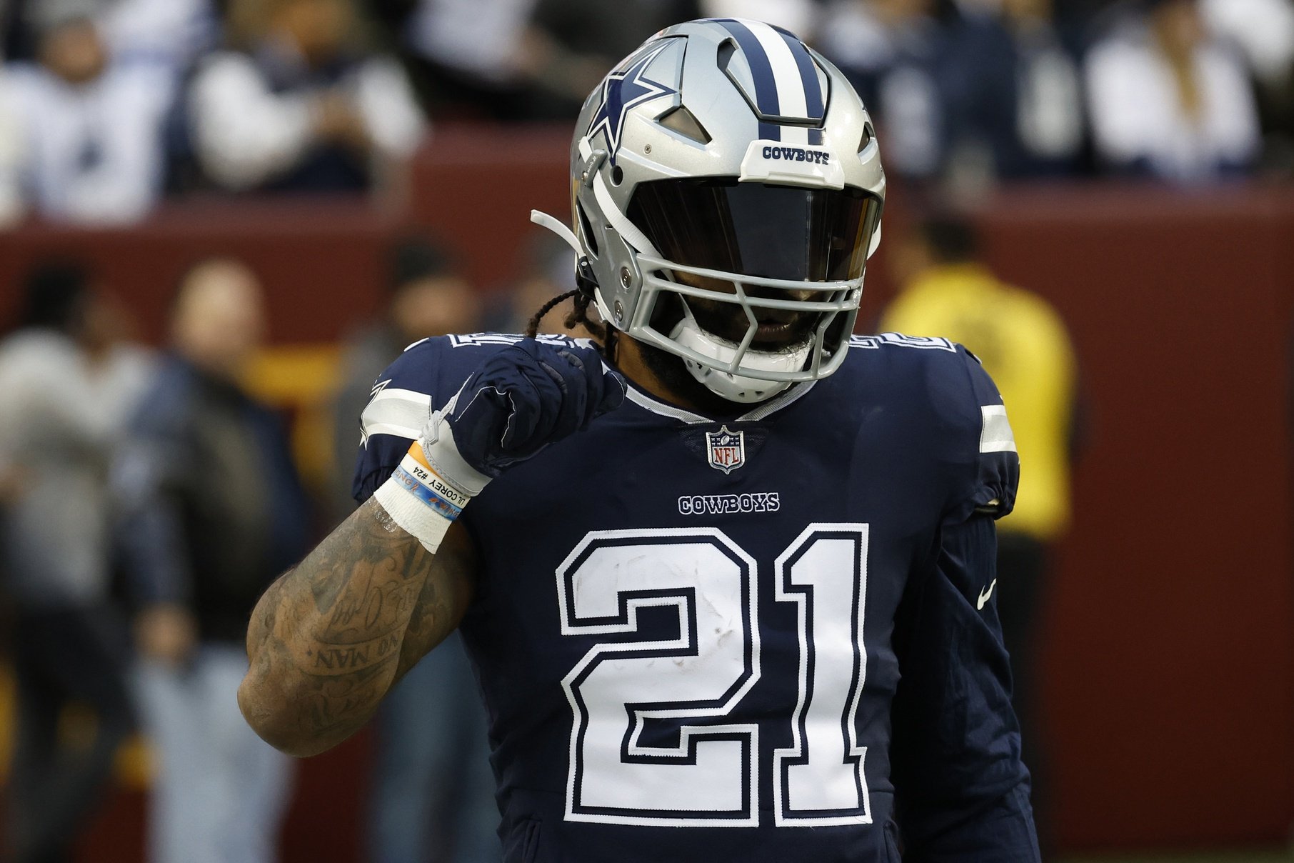 4 players Cowboys could pursue in trade after Elliott restructure