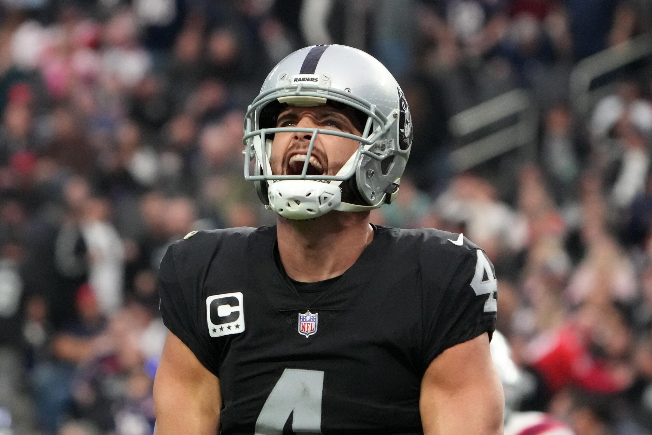 Derek Carr Dynasty Profile: Fantasy Outlook, Value, Projections, and  Rankings