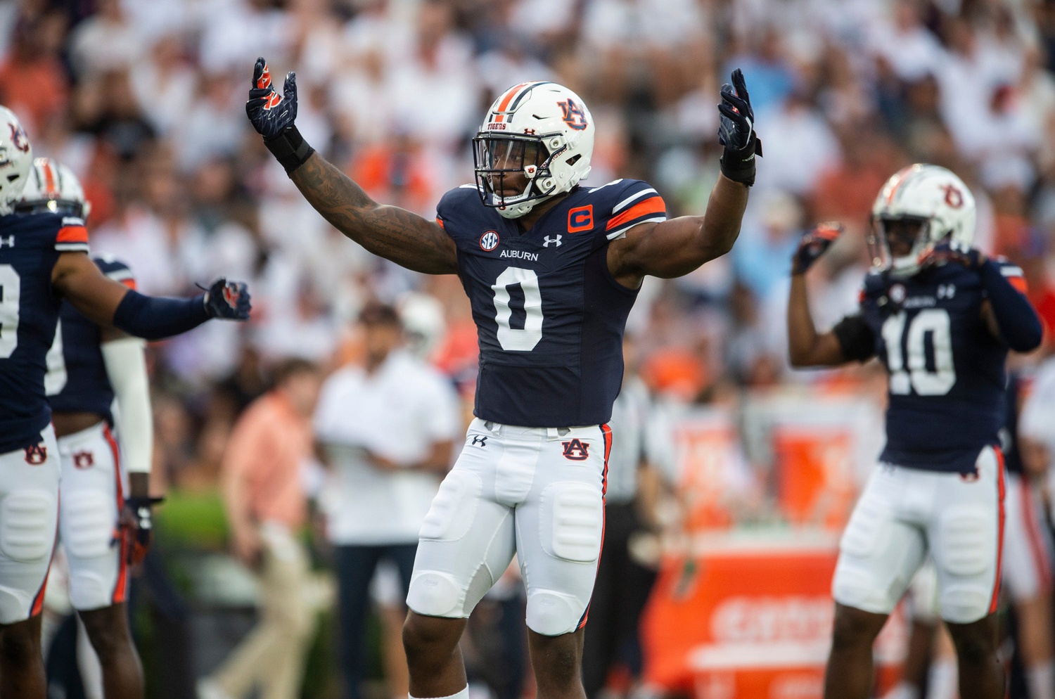 Auburn football WR signed by AFC North champions a 'stunning' athlete