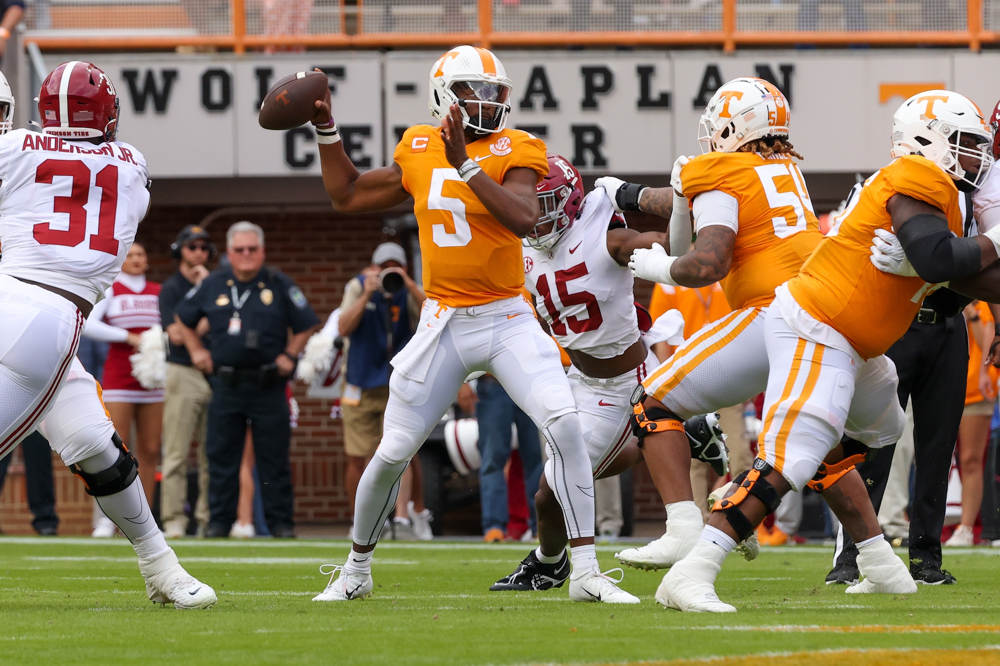 Tennessee quarterback Hendon Hooker entering NFL draft