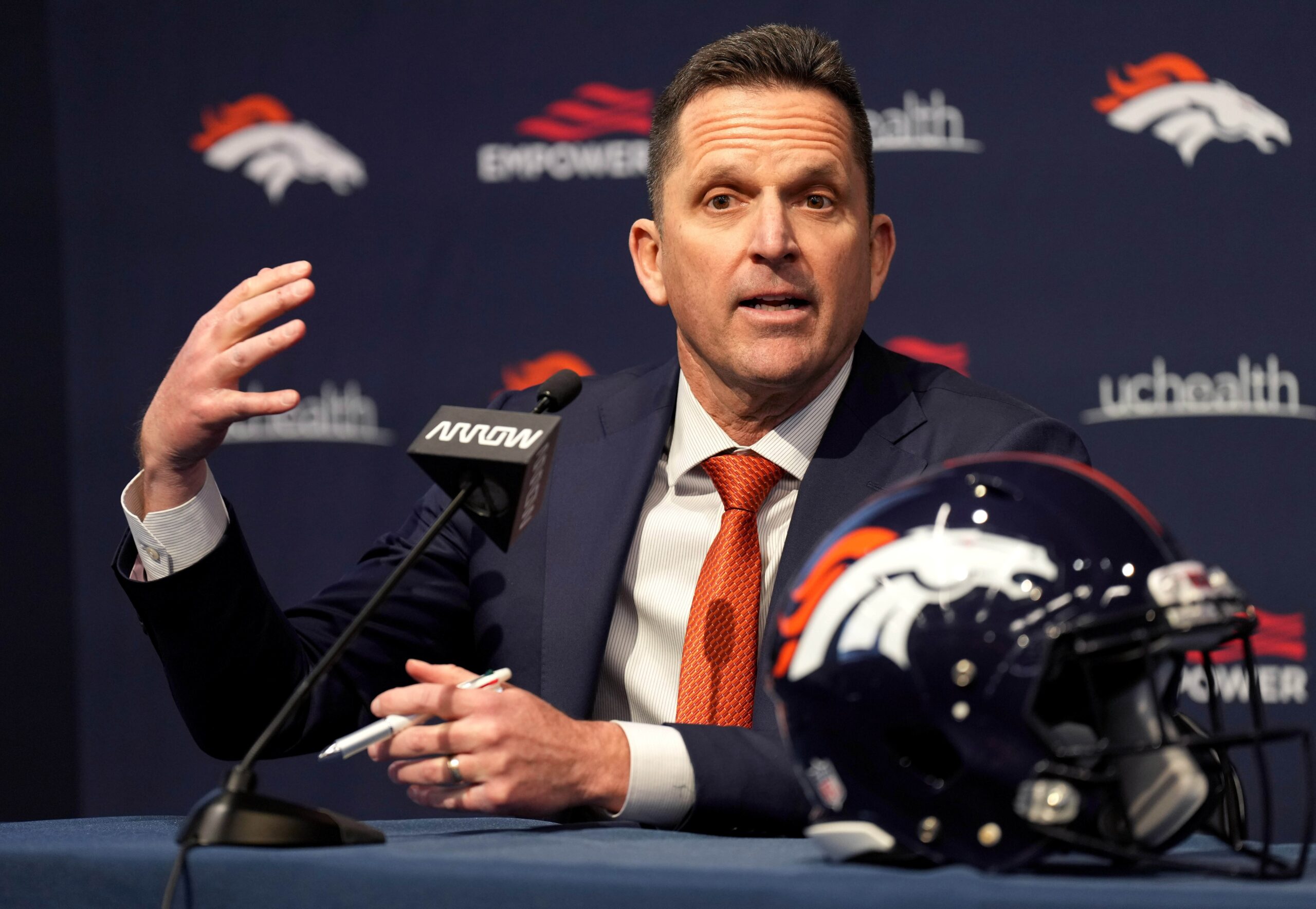 As 49ers keep winning, Broncos first-round pick could get worse