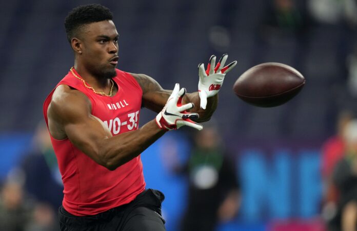 PFF's NFL mock draft has Alabama WR Jaylen Waddle falling to Cardinals