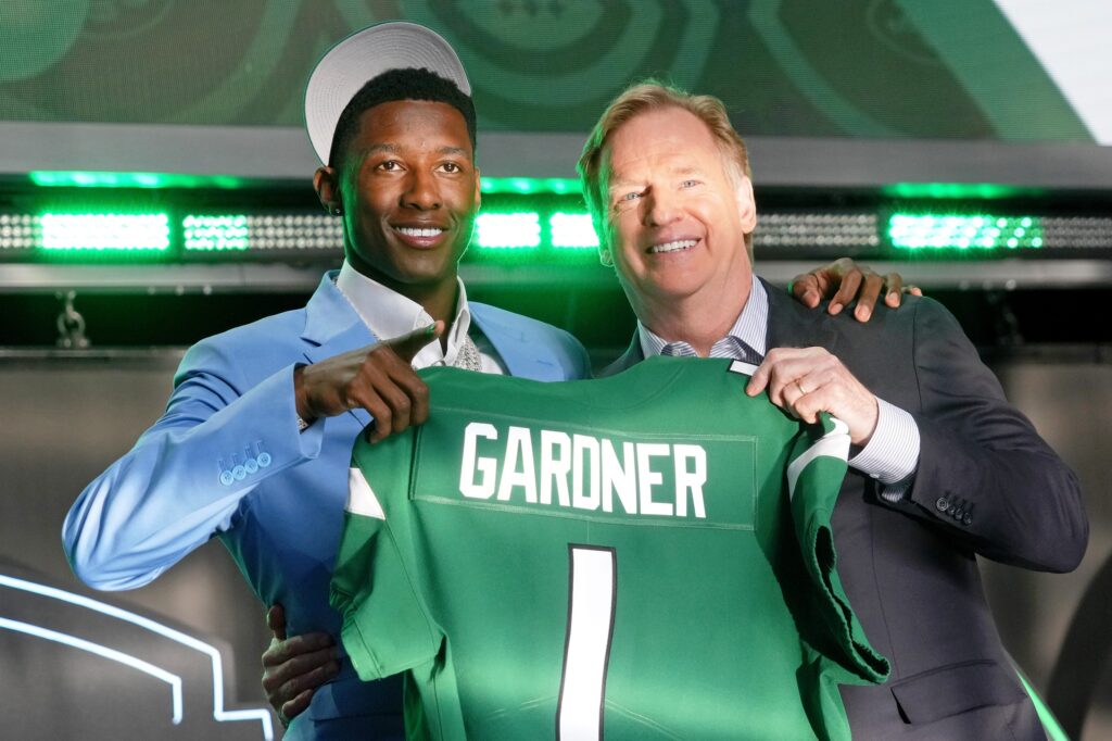 NFL on FOX - Another New York Jets 1st round pick is leaving the