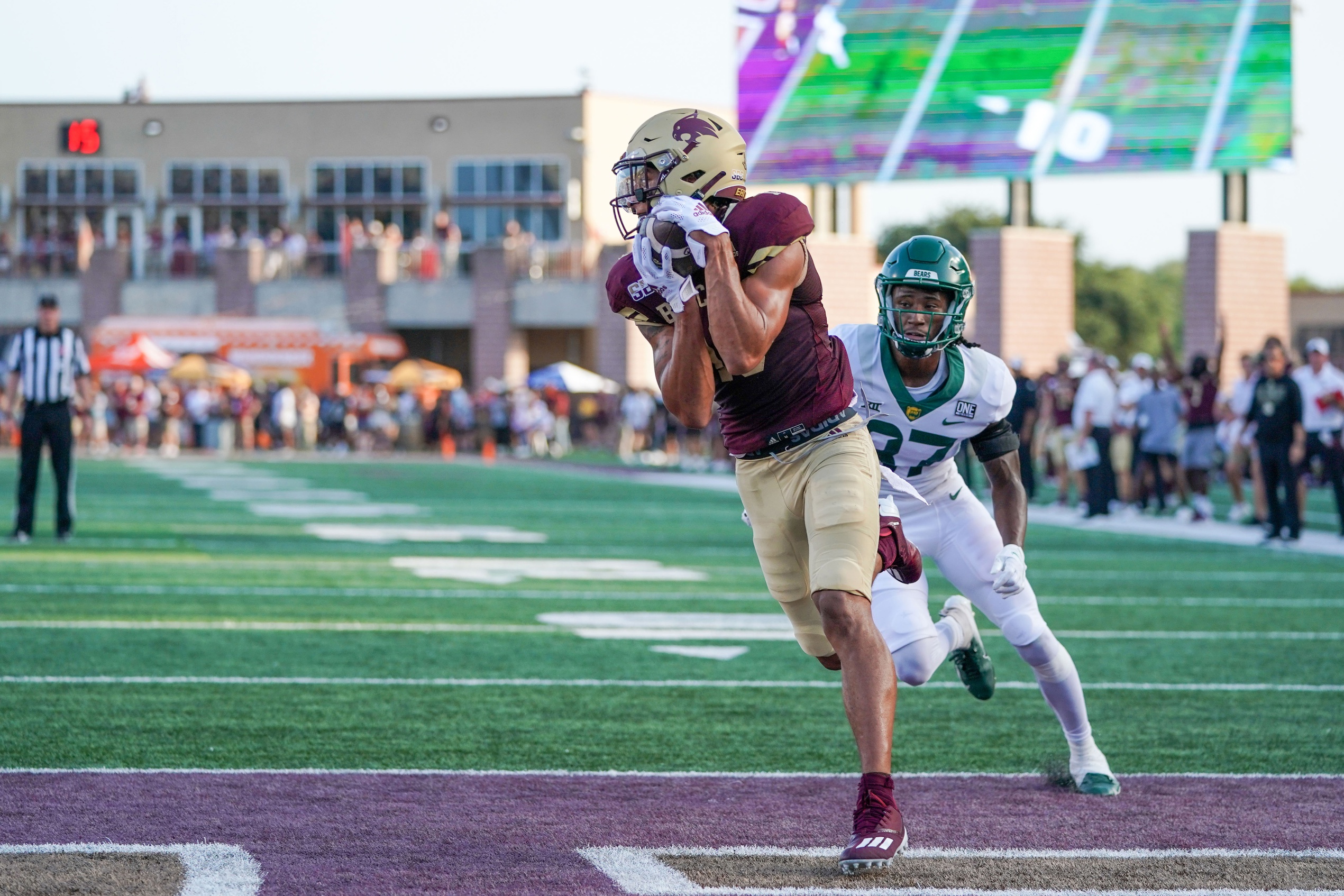 Texas insurance agent shines at 2022 NFL Draft