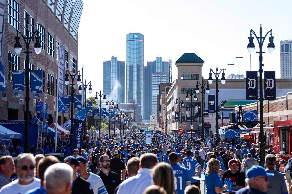 Buffalo Bills fans tailgate before taking on Cleveland at Ford Field