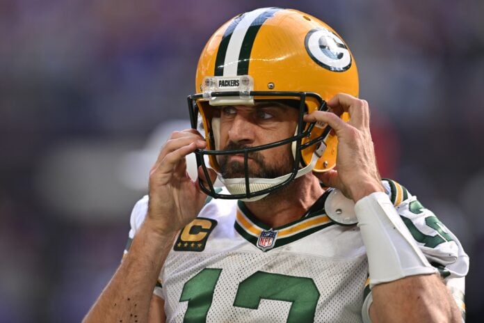 Aaron Rodgers reacts after throwing an interception against the Minnesota Vikings.