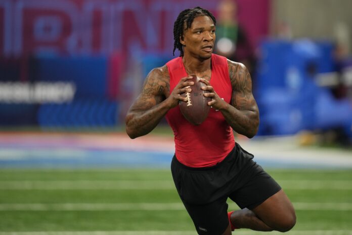 Florida QB Anthony Richardson performs drills at the NFL Scouting Combine.